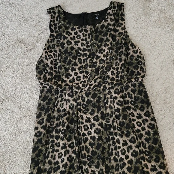 APT 9 LEOPOLD PRINT DRESS....NWT